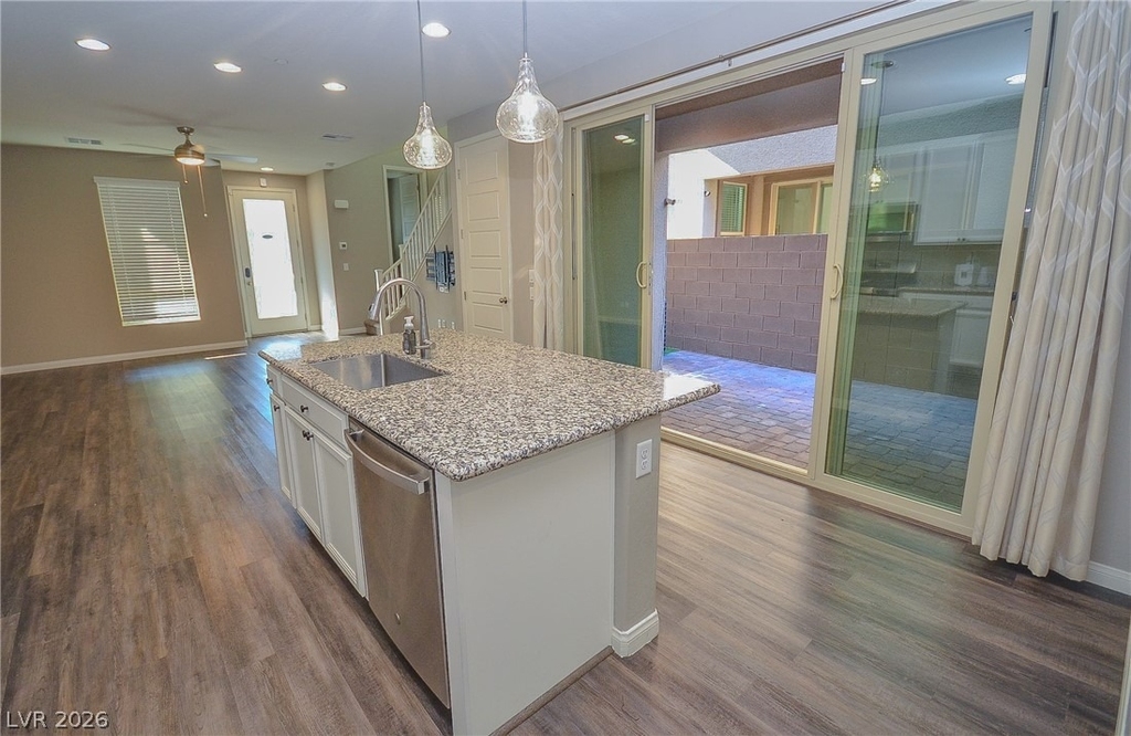 541 Tokopah Falls Street - Photo 10