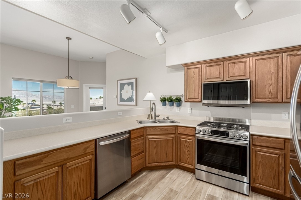 9303 Gilcrease - Photo 9