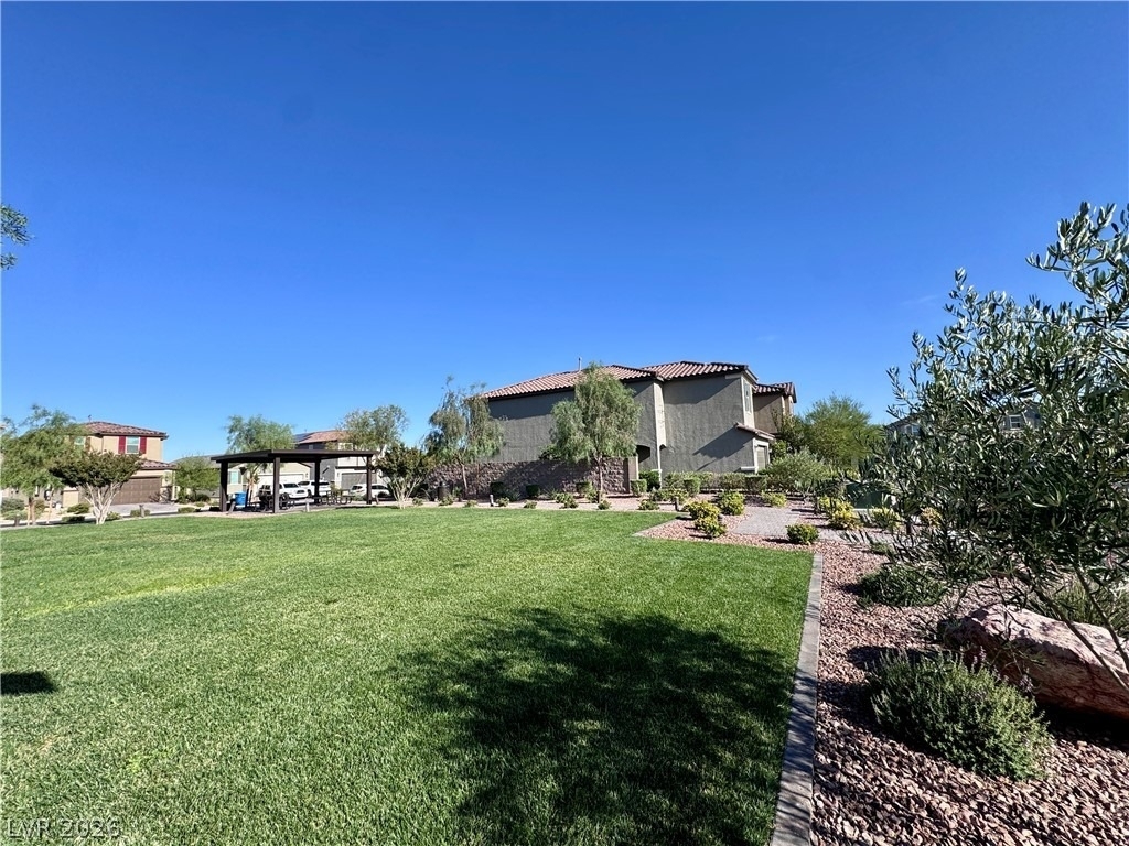 9552 Bursill Street - Photo 36
