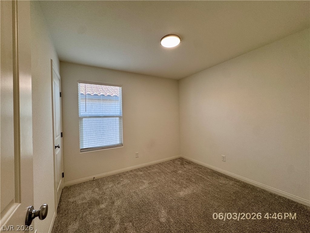 9552 Bursill Street - Photo 18