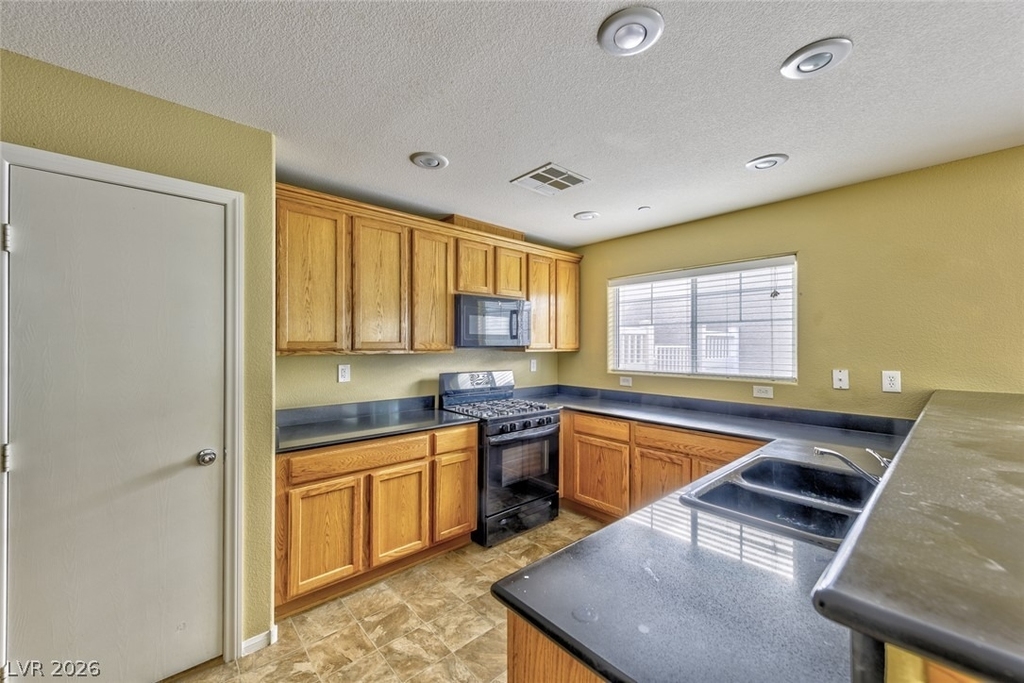 3164 Degas Tapestry Avenue - Photo 7