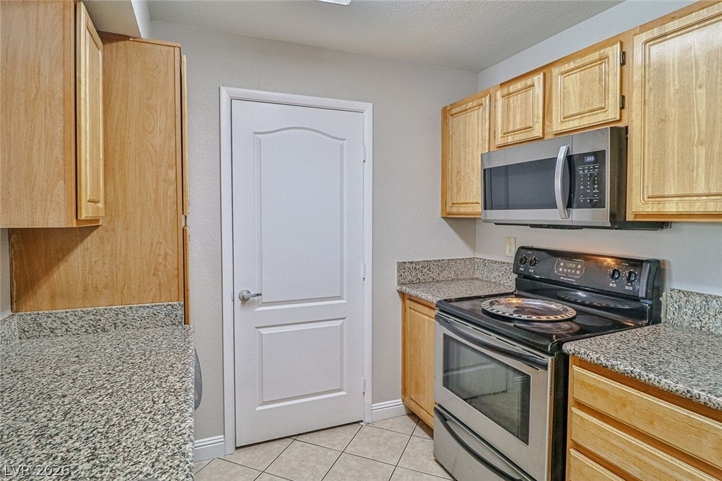 5055 W Hacienda Avenue - Photo 21