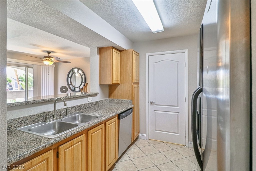 5055 W Hacienda Avenue - Photo 14