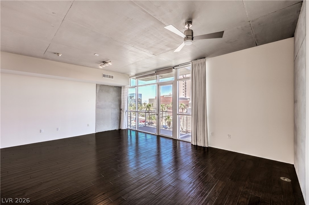 353 Bonneville Avenue - Photo 19