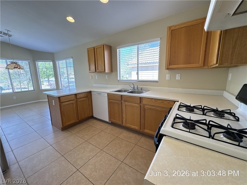 4843 Saputo Avenue - Photo 9