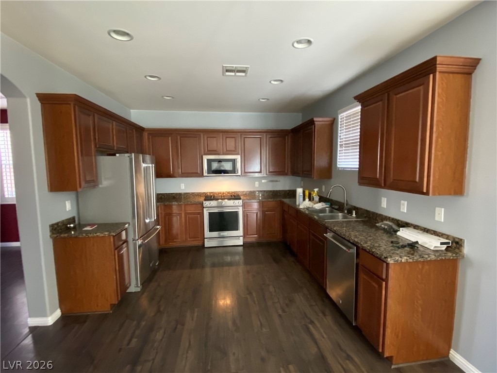 10331 Kadumba Street - Photo 6