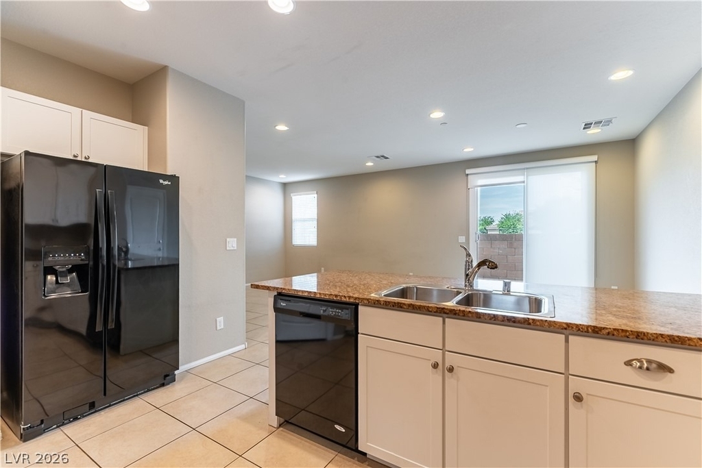 3116 Zara Avenue - Photo 2