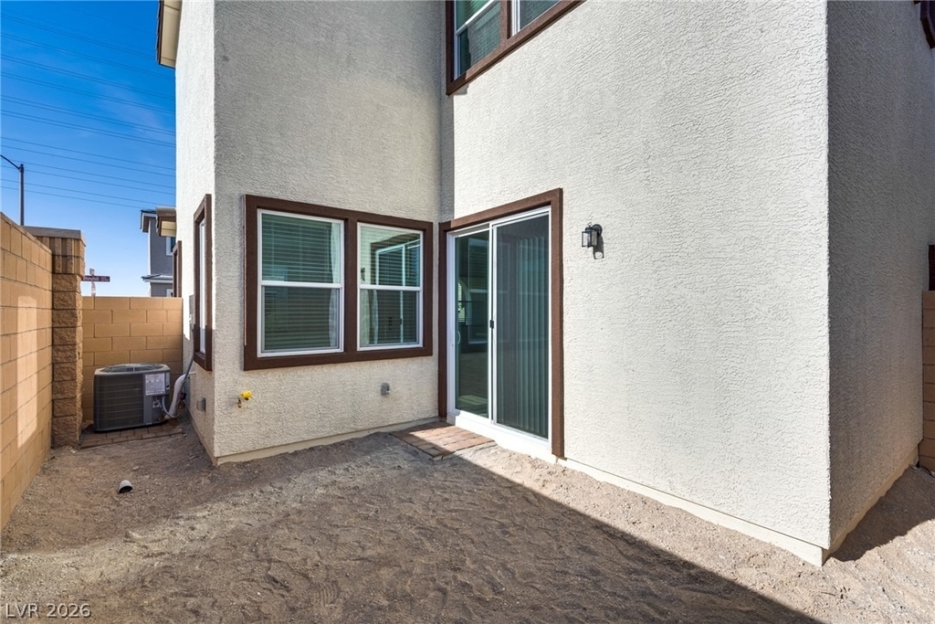 10733 Rhinehill Avenue - Photo 14