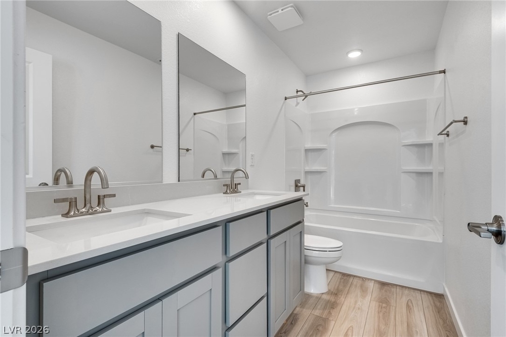 10733 Rhinehill Avenue - Photo 11