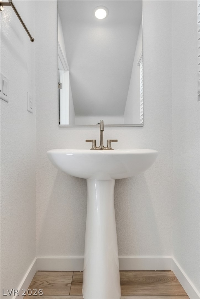 10733 Rhinehill Avenue - Photo 5