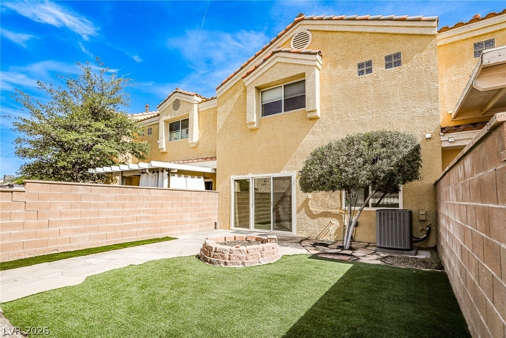 9285 Casa Christina Lane - Photo 19