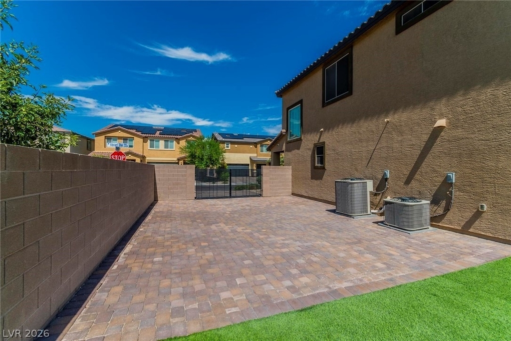 4165 Vibrant Star Avenue - Photo 38