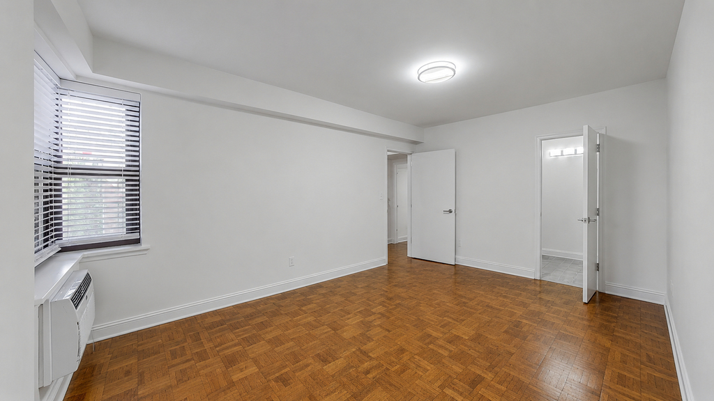 East 69th Street - Photo 3