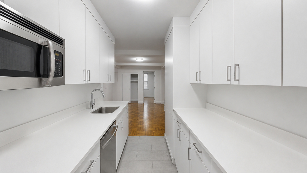 East 69th Street - Photo 2