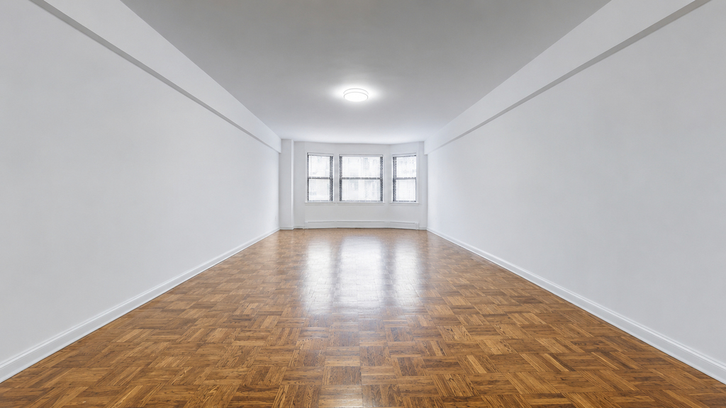 East 69th Street - Photo 0
