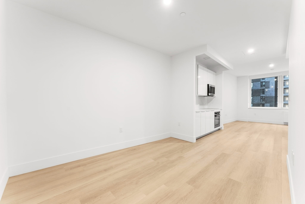 55 Broad Street - Photo 0