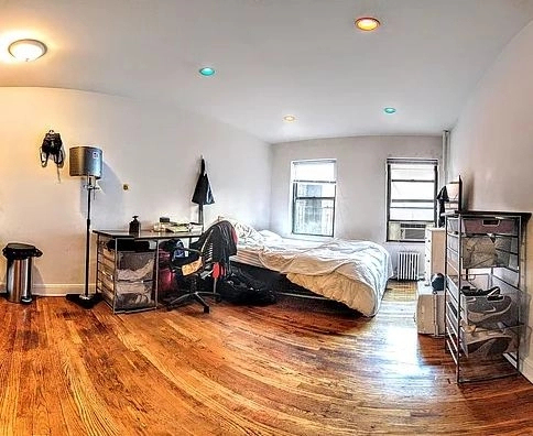 322 2nd Avenue - Photo 0