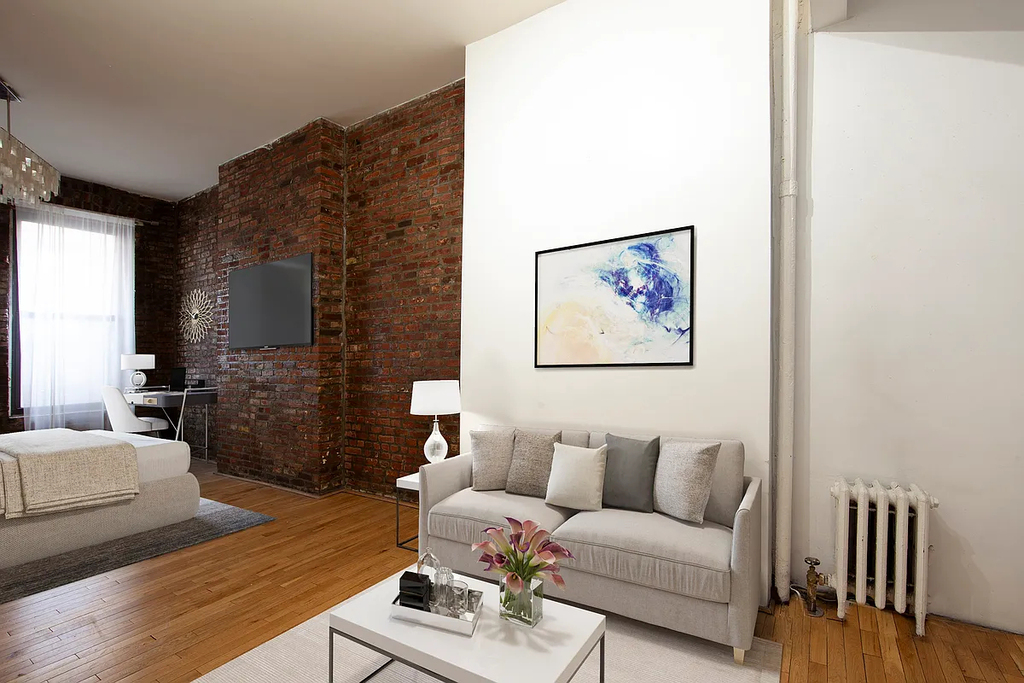 East 13th Street - Photo 1