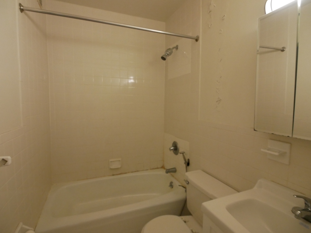 317 East 91st Street - Photo 2