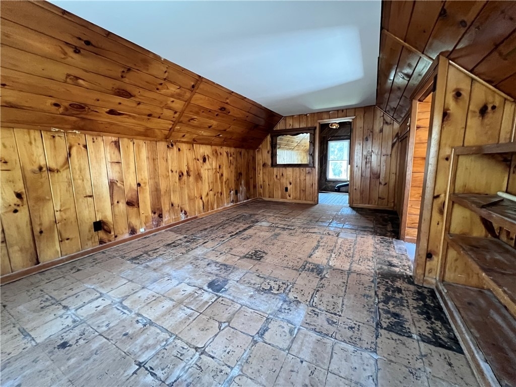 79 Evangeline Street - Photo 13