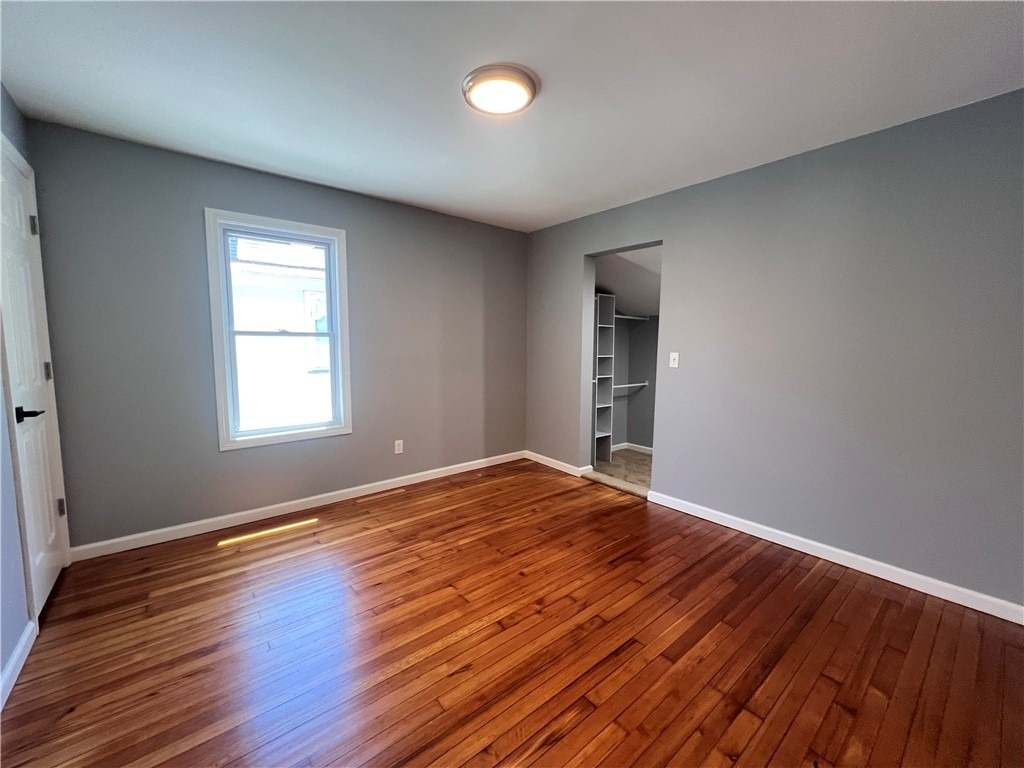 79 Evangeline Street - Photo 7