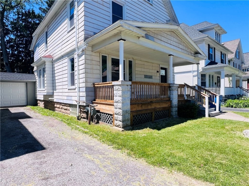 79 Evangeline Street - Photo 14