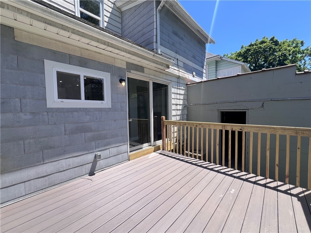 79 Evangeline Street - Photo 12