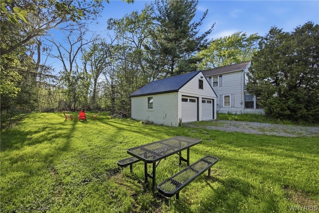 528 Ward Road - Photo 22