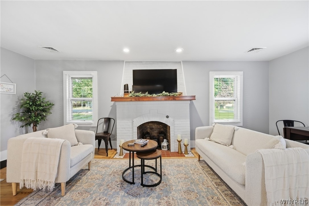 528 Ward Road - Photo 4