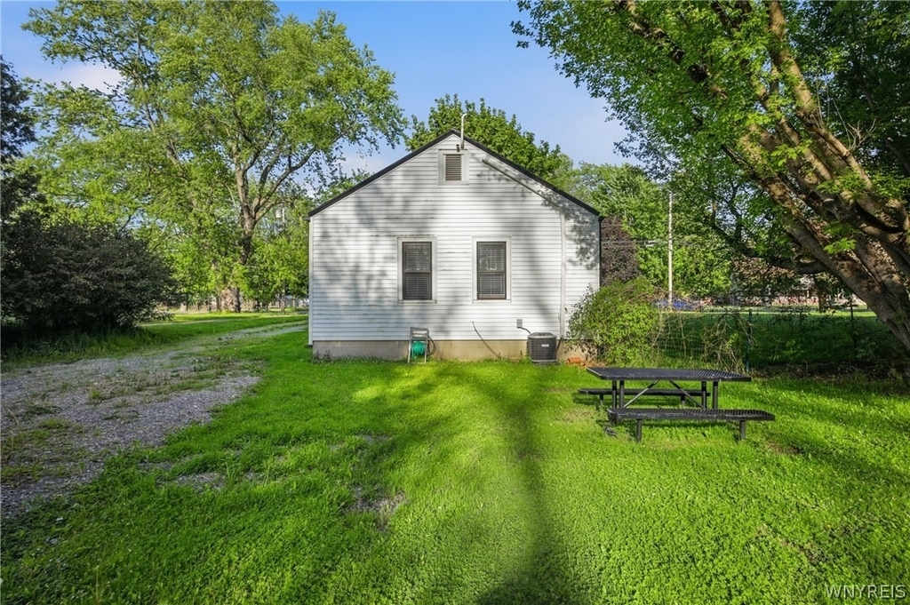 528 Ward Road - Photo 20