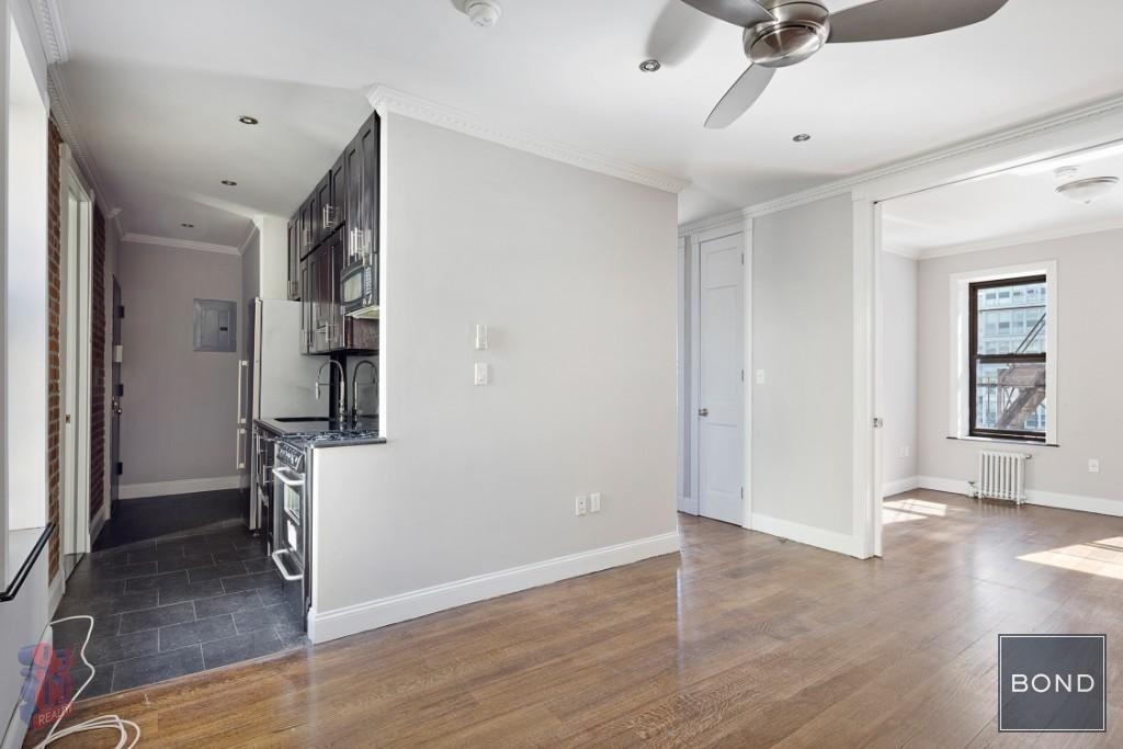 East 100th Street - Photo 1