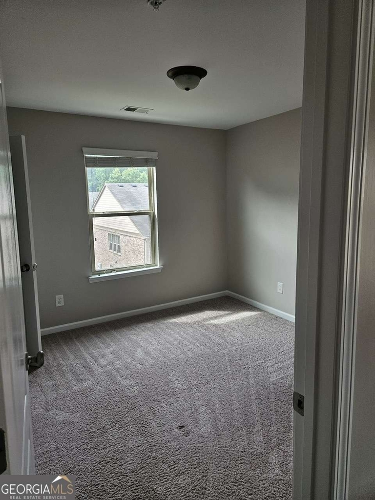 6585 Story Circle - Photo 7