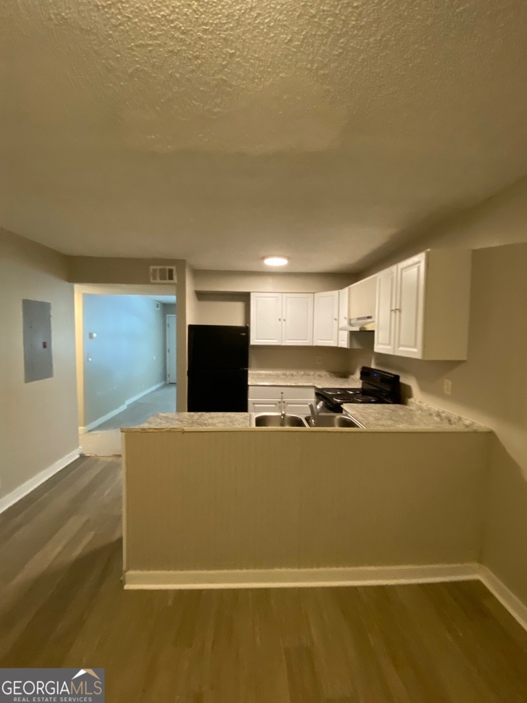 124 Bowen Street - Photo 5