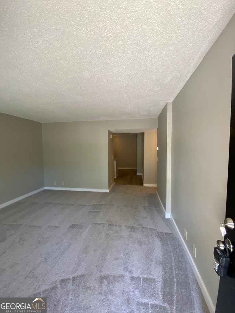 124 Bowen Street - Photo 2