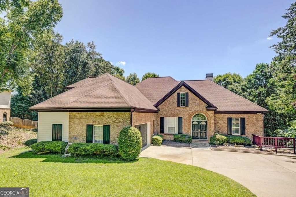 1566 Greyson Ridge - Photo 0
