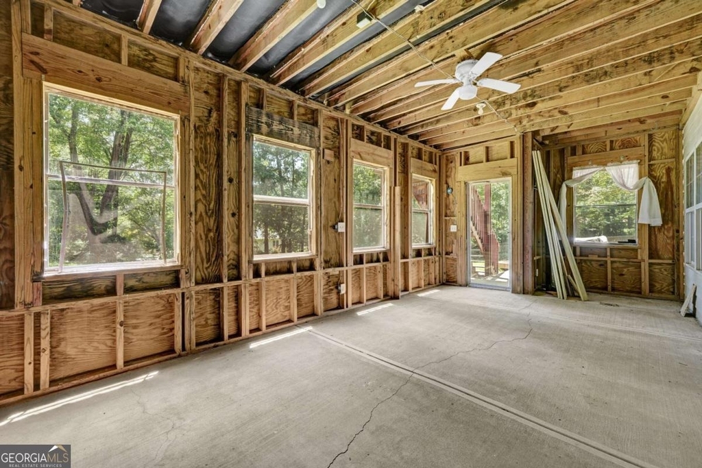 1566 Greyson Ridge - Photo 48