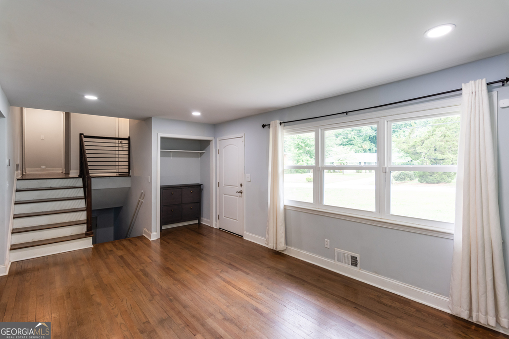 2752 Arrowood Drive - Photo 6