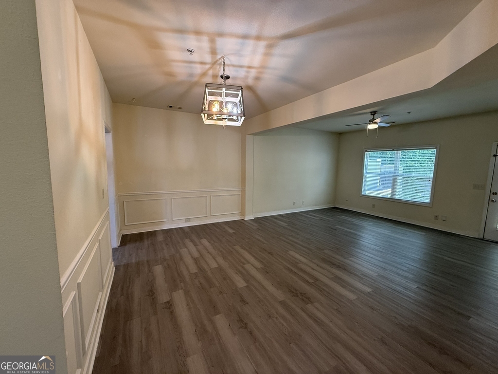 207 Granite Way - Photo 2