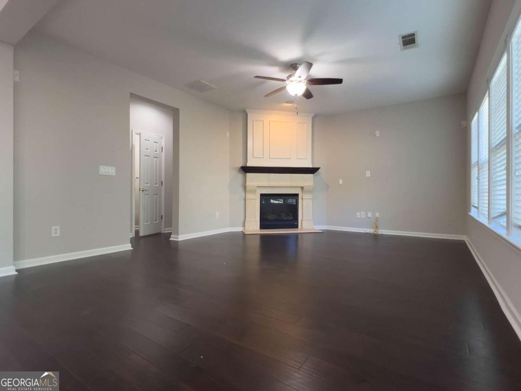 3210 Warbler Way - Photo 5