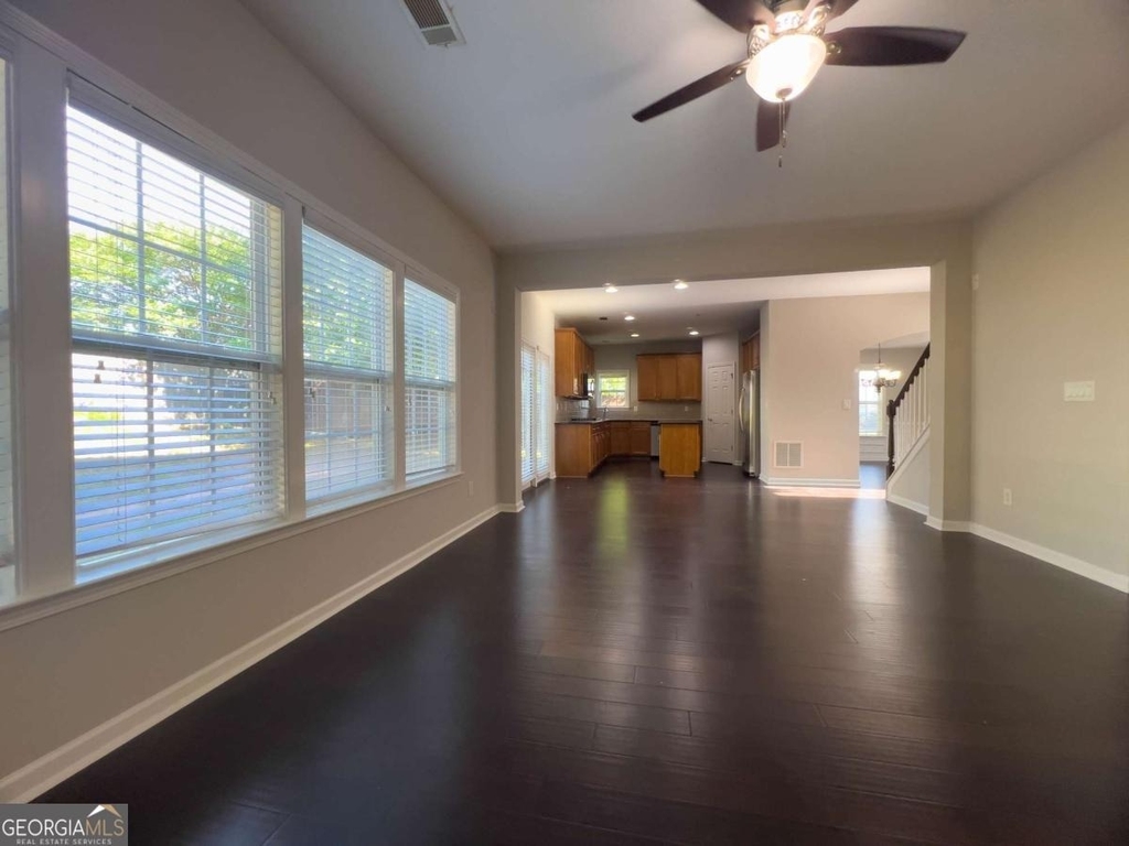 3210 Warbler Way - Photo 4