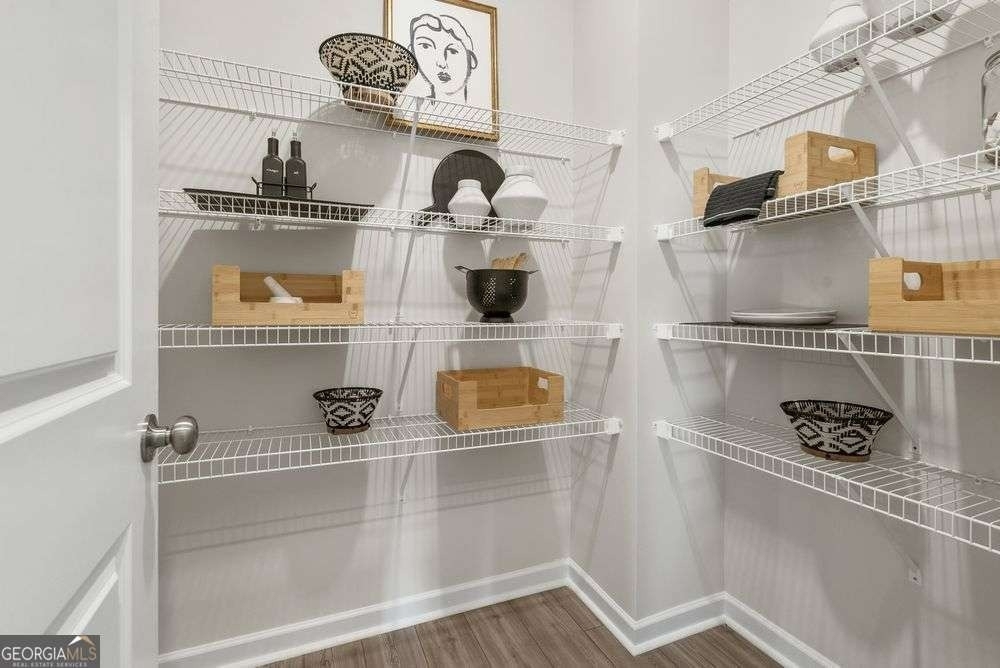 100 Holt Lane - Photo 8