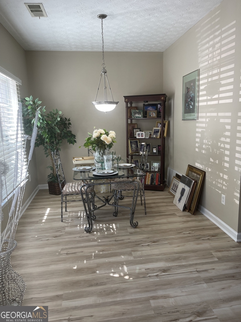 4911 Walden Lake Square - Photo 2