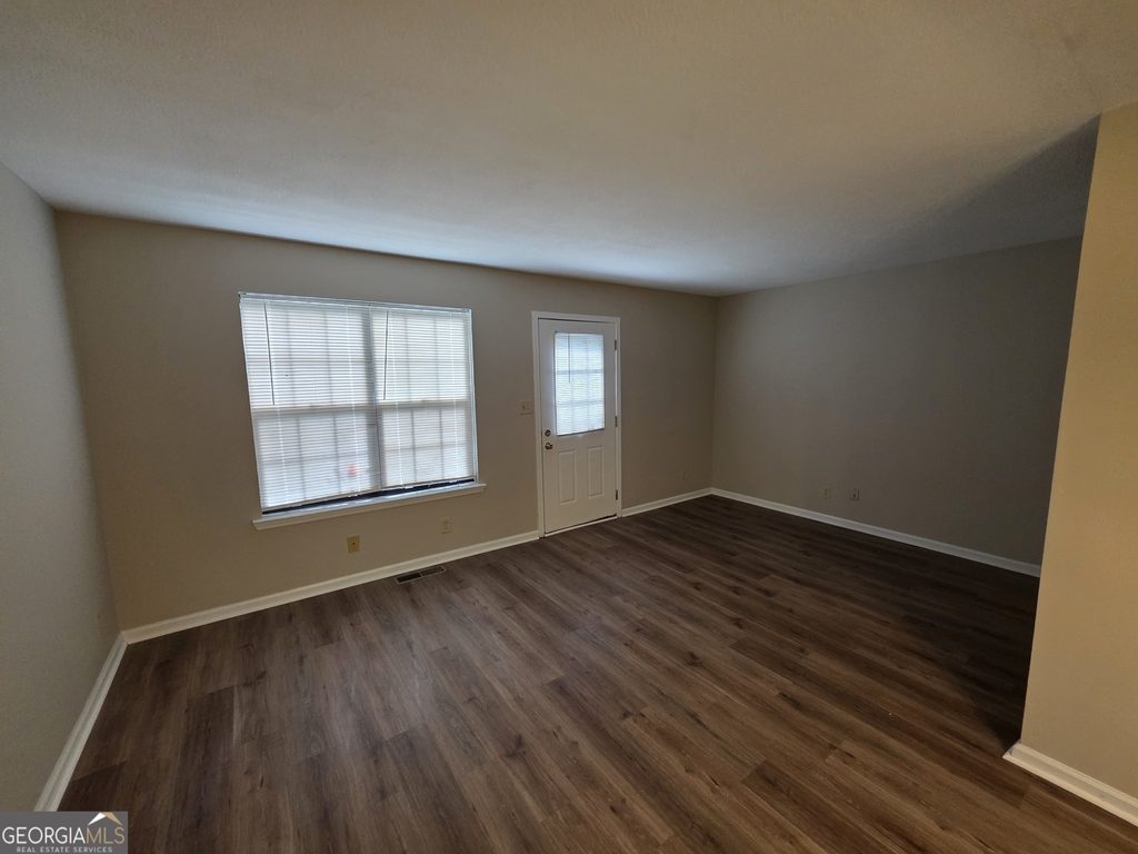 300 Handley Ct A - Photo 6