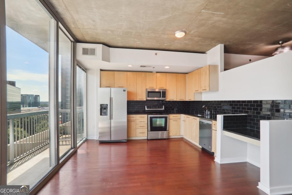 3324 Peachtree Road Ne - Photo 10