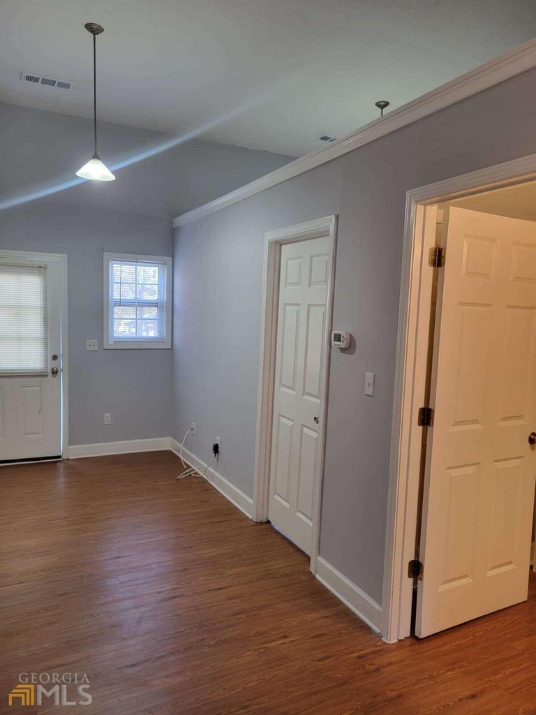 6935 Ivy Log Drive - Photo 5