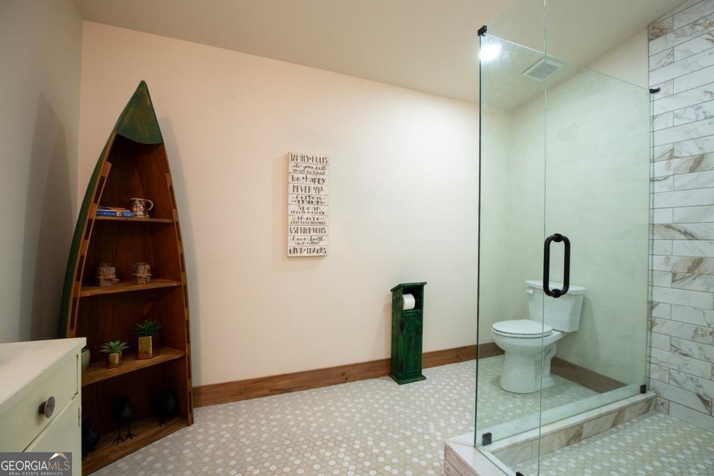 642 Crabapple Drive - Photo 8