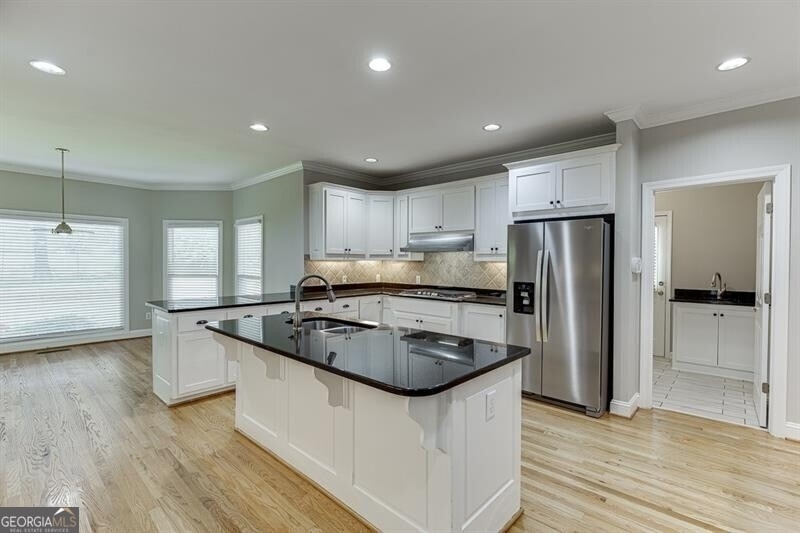 9345 Riverclub Parkway - Photo 21
