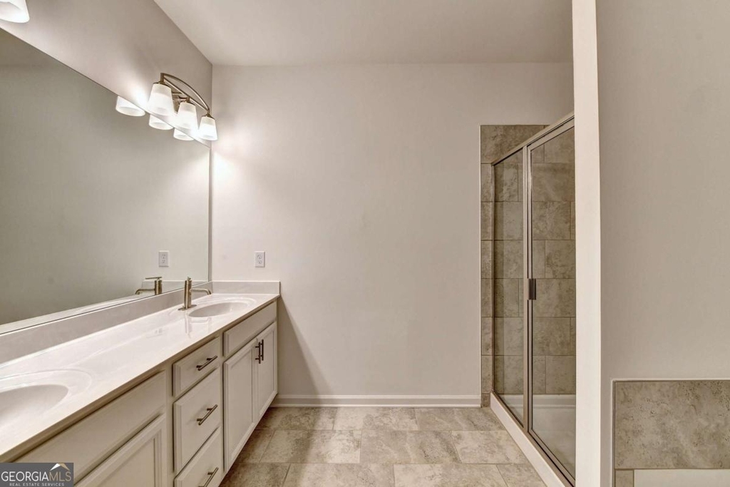 477 Danville Avenue - Photo 35