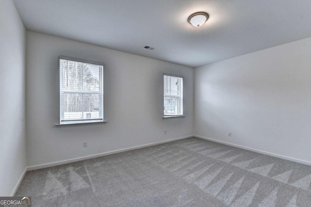 477 Danville Avenue - Photo 3