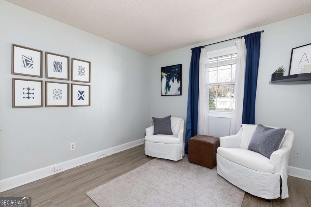 6900 Roswell Road - Photo 14